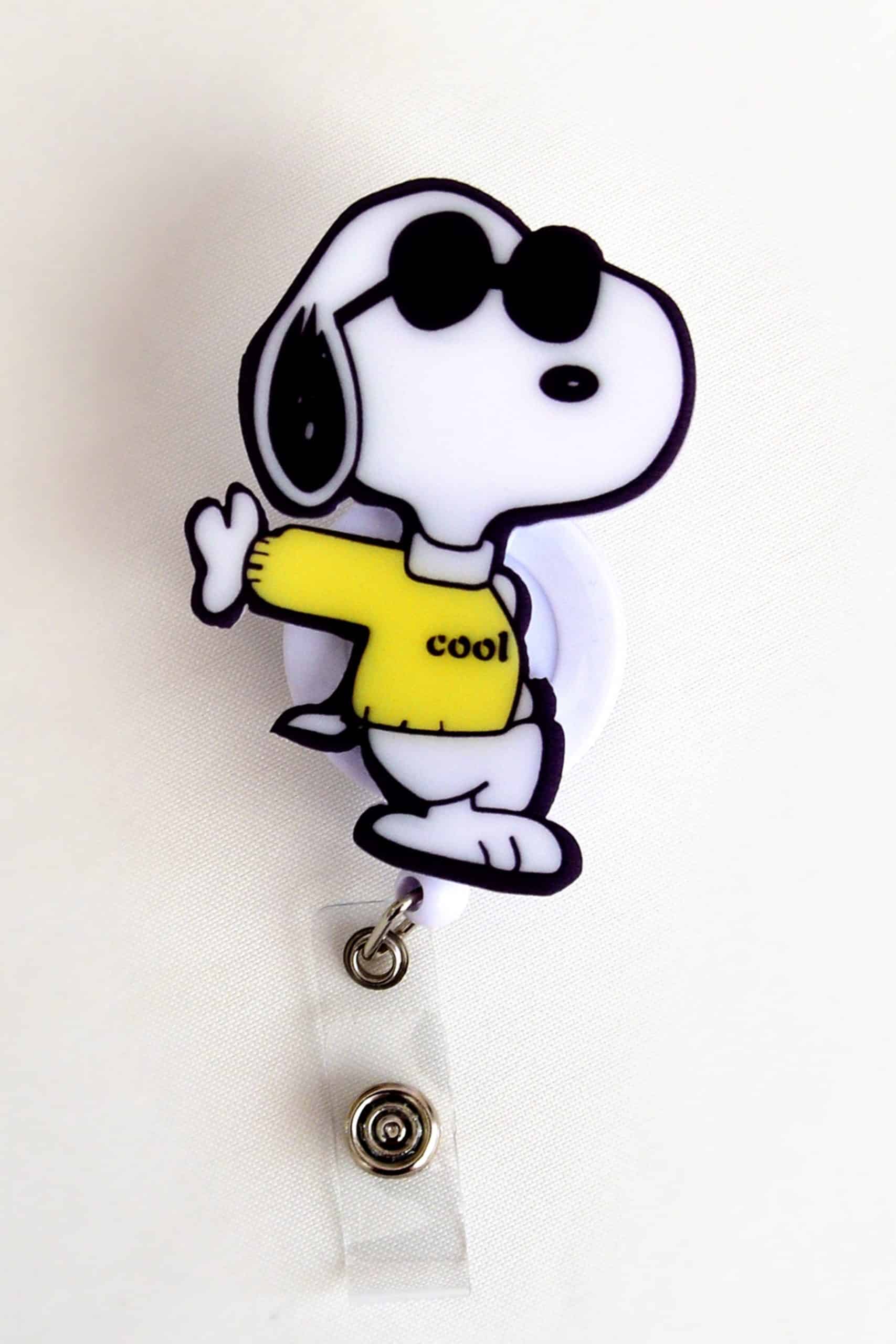 Sarı Kazaklı Snoopy Temalı Yoyo Yaka Kartlığı - Pazaribu